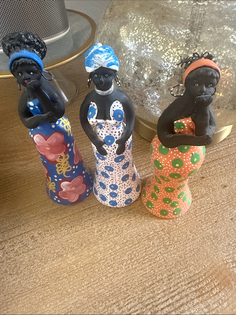 Set of 3 hand-painted ceramic figurines of Baiana women